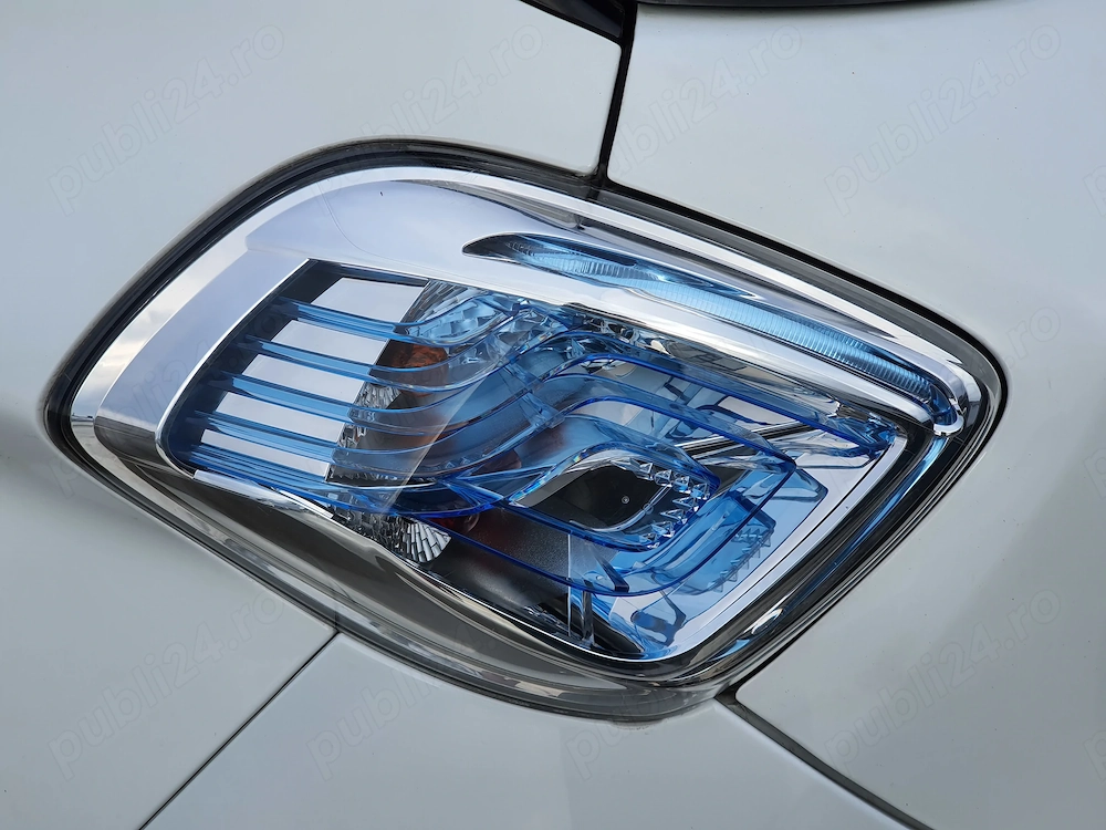 Stop Renault Zoe dreapta