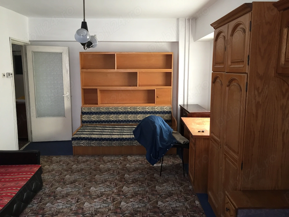 Vând apartament 2 camere Piata Marasti