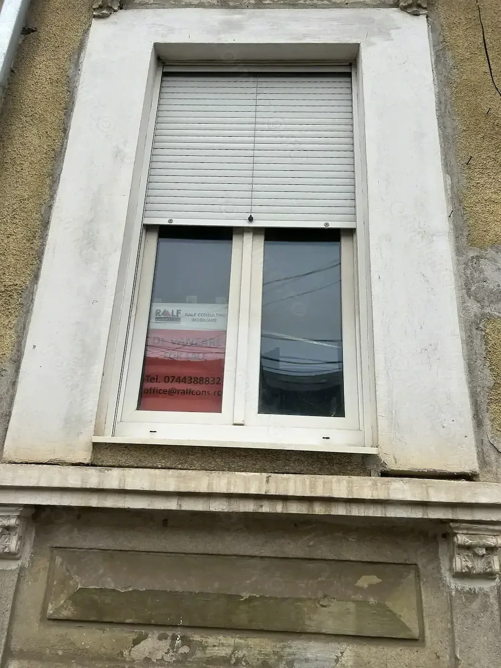 De vanzare casa la gri, demisol+parter+mansarda, zona Odobescu