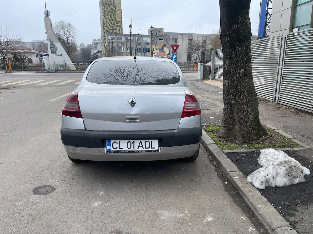 Dezmembrez rensult megane