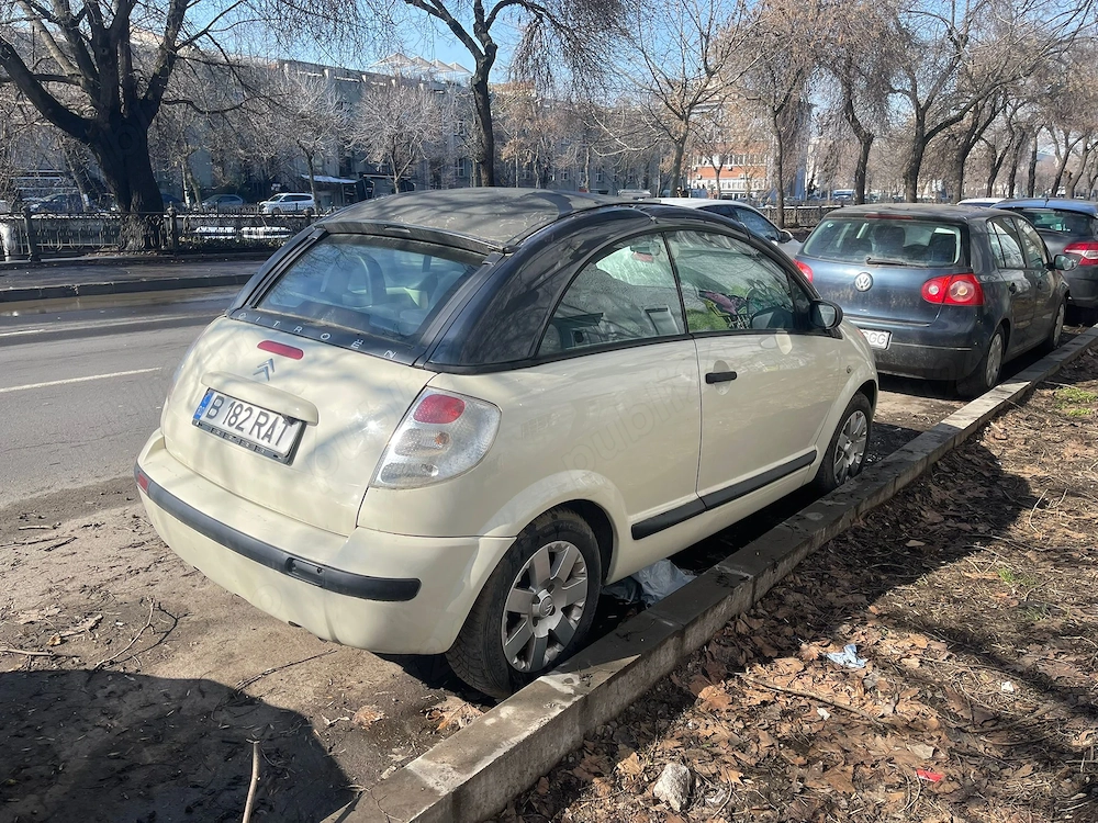 Dezmembrez citroen pluriel