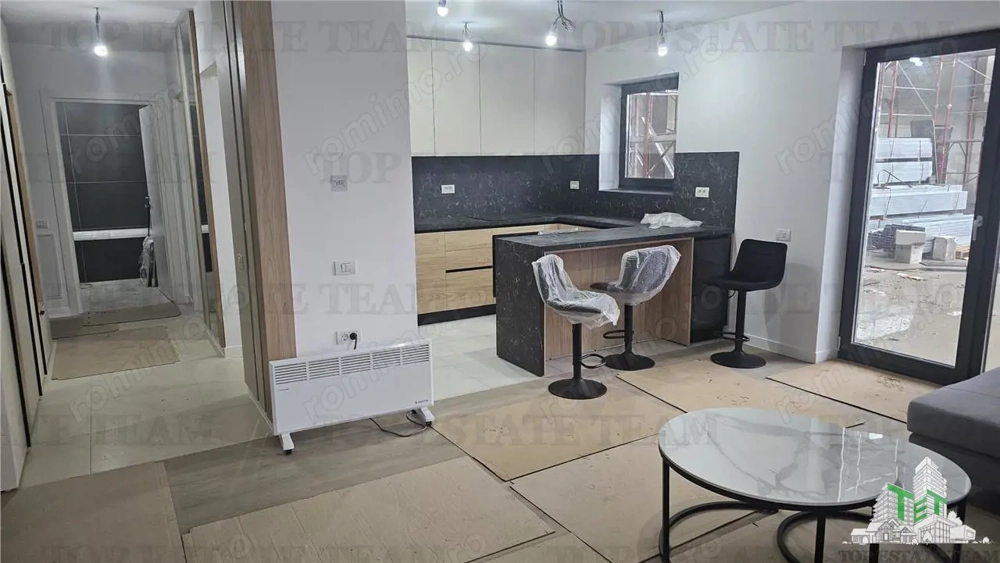 Apartament 3 Camere cu dressing, terasa si balcon, Zona Rahova