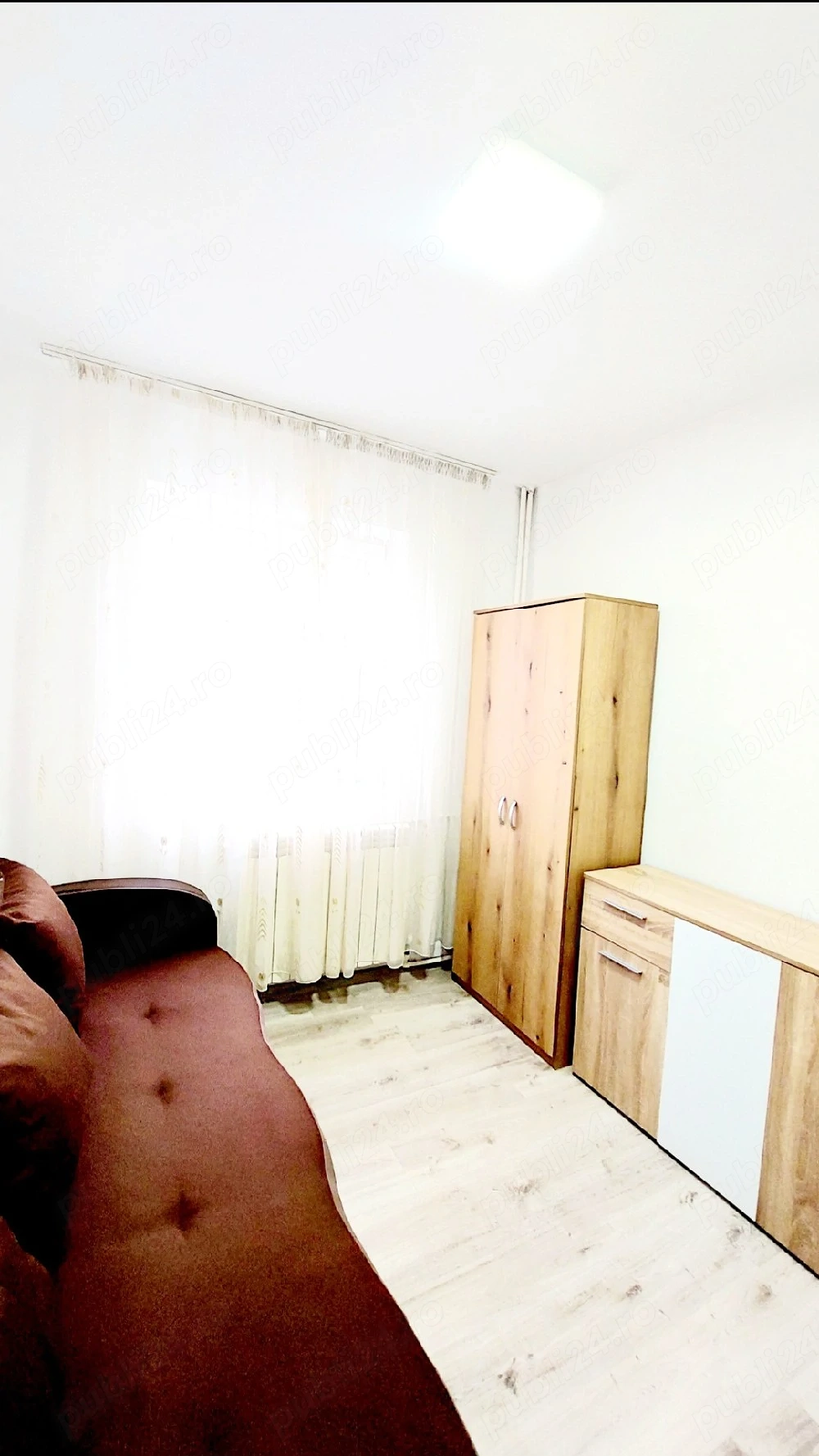 Nou!!! Închiriez garsoniera confort 3 in zona centrală din Micro 14