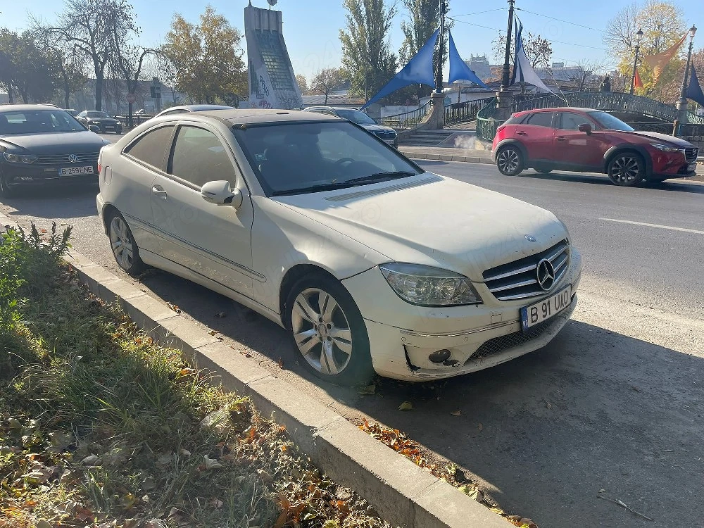 dezmembrez mercedes