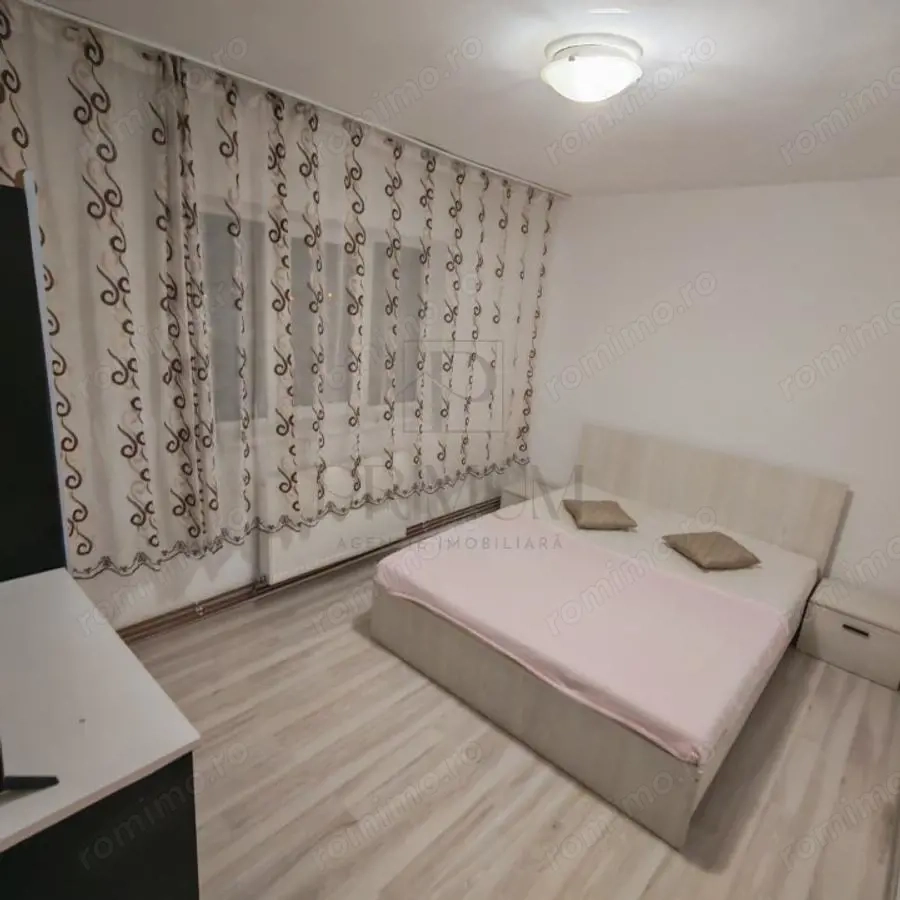 BUZIASULUI - 2 Camere transformat in 3 - Amenajat - Centrala proprie
