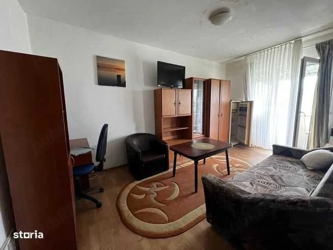 Garsoniera etaj 3 dragos voda 