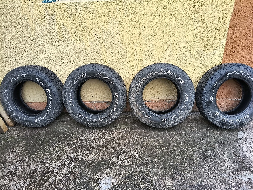 vand anvelope 225/75/16