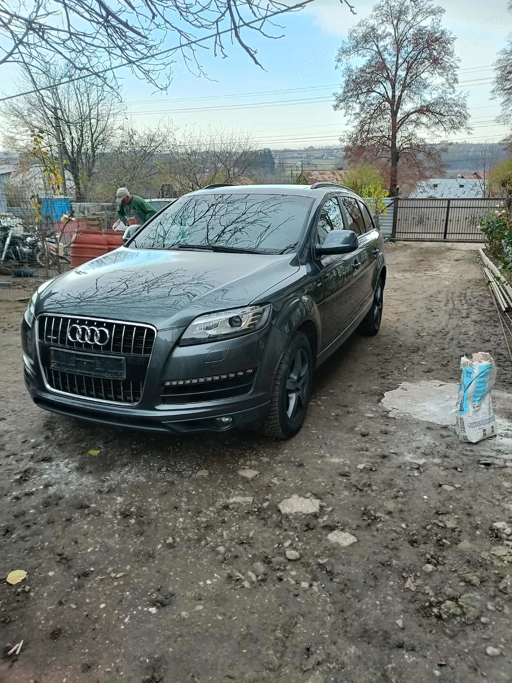 De vânzare Q7.  13000 in euro