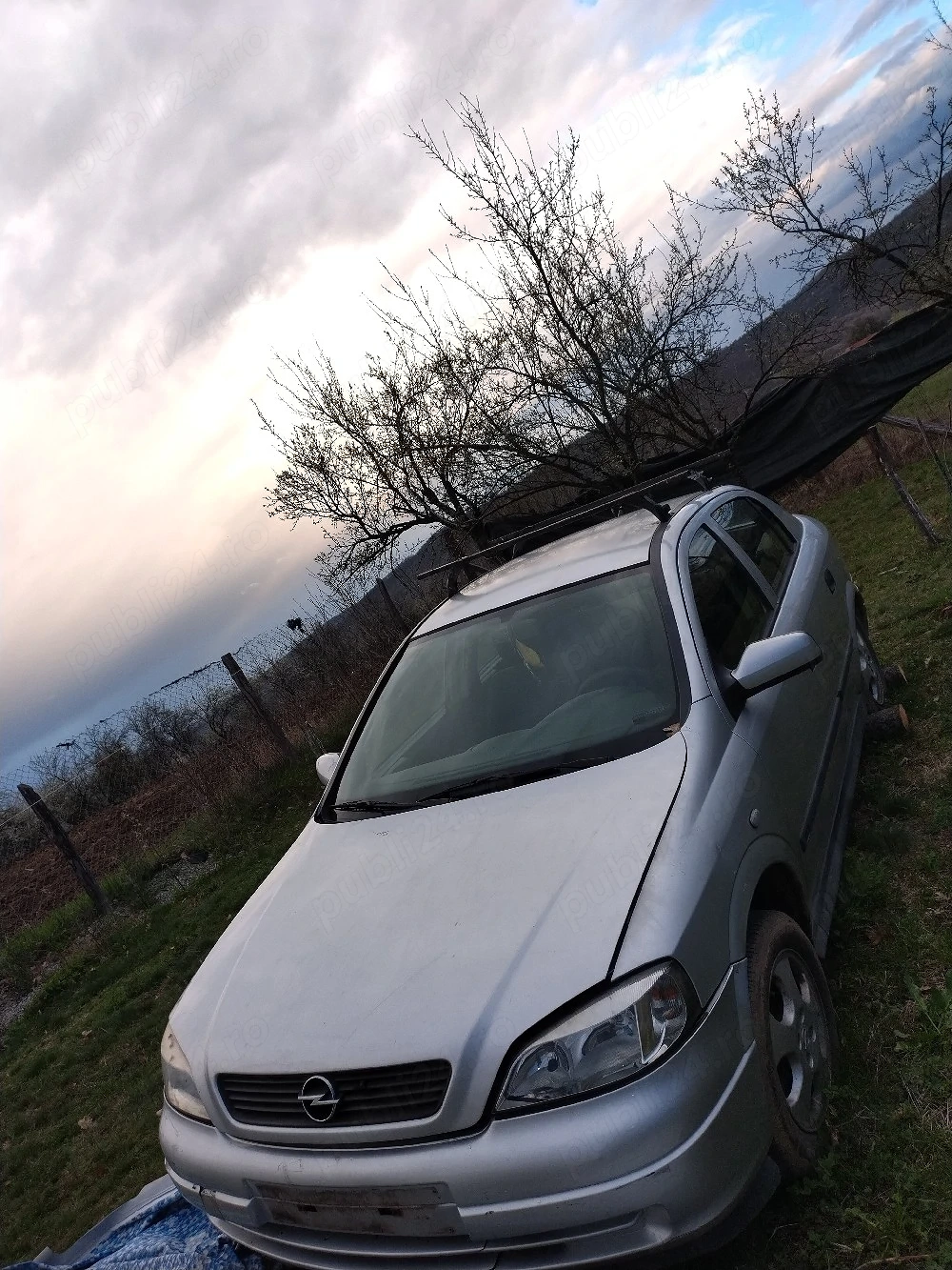 Dezmembrez Opel Astra g 1.6 8v 