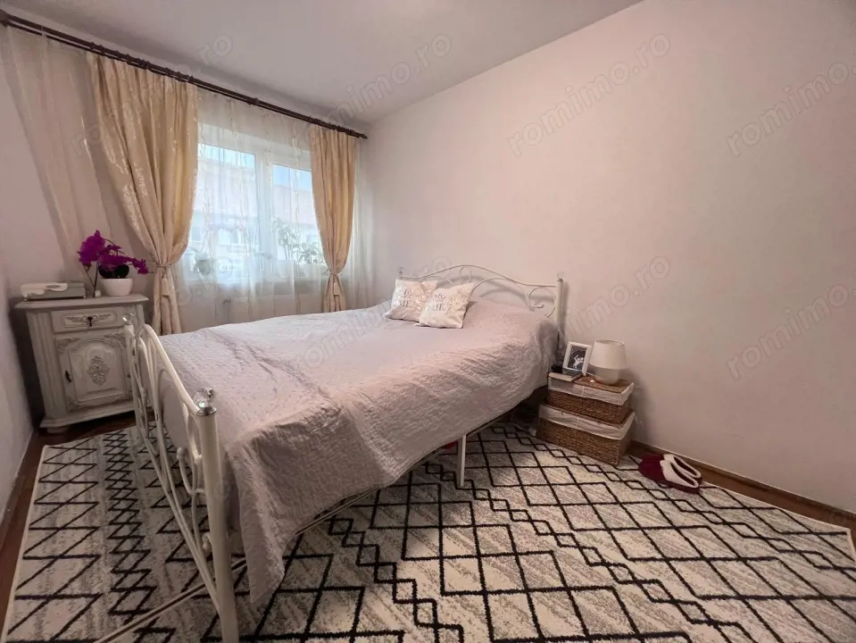 Apartament 2 camere, zona Deva Mall - Piata agroalimentara