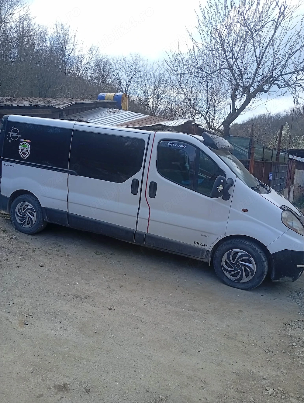 Opel Vivaro 8 plus 1 modelul lung 