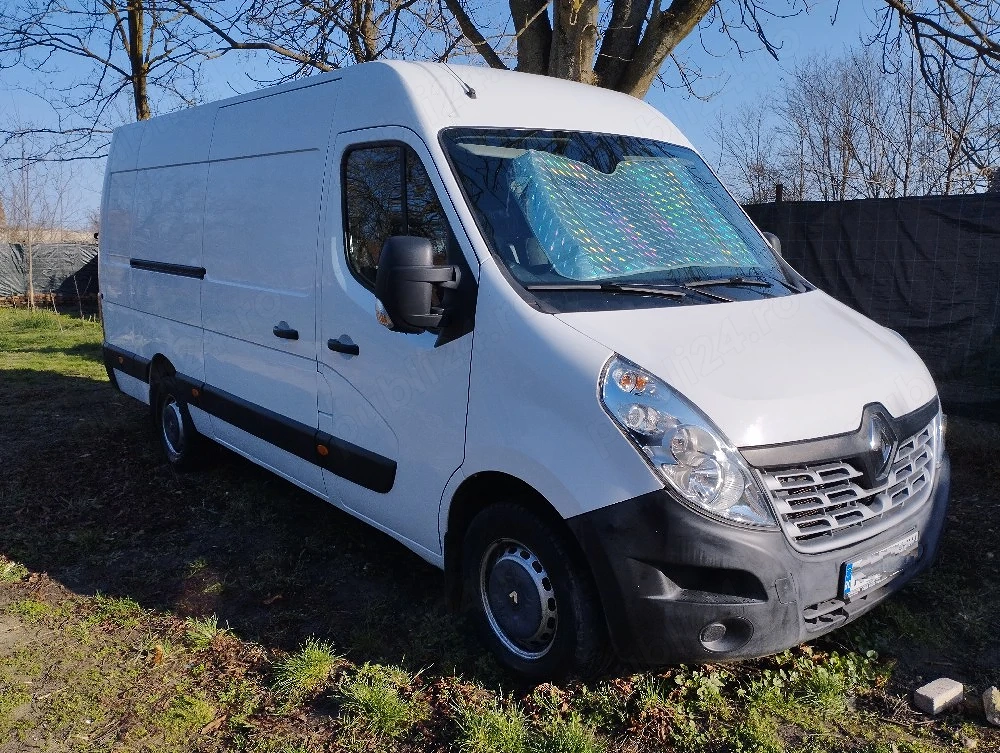 Vand sau schimb duba Renault Master 32.000km cu casa sau garsoniera in Arad sau Timis