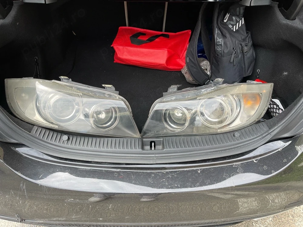 Faruri BMW E90 bi xenon adaptiv