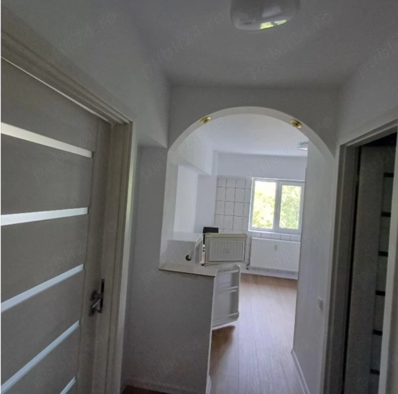 Garsoniera decomandată 44 mp chiar la Parcul Sebastian ideala pentru cuplu tânăr