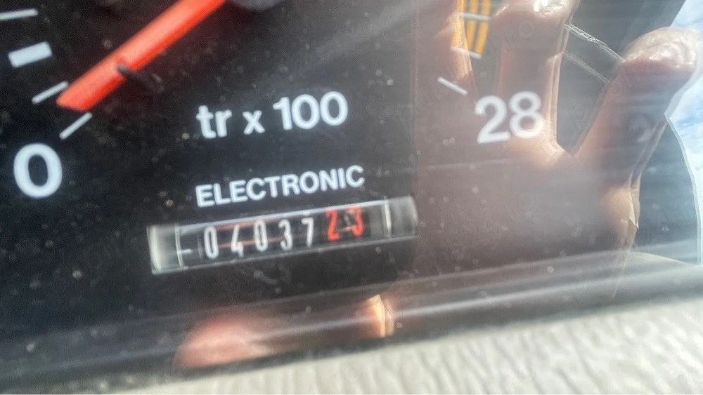 se vinde massey ferguson 3080