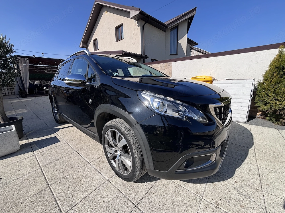 Peugeot model 2008 - an de fabricatie 2018. 63650km!!! Benzina 1.2 110cp. 