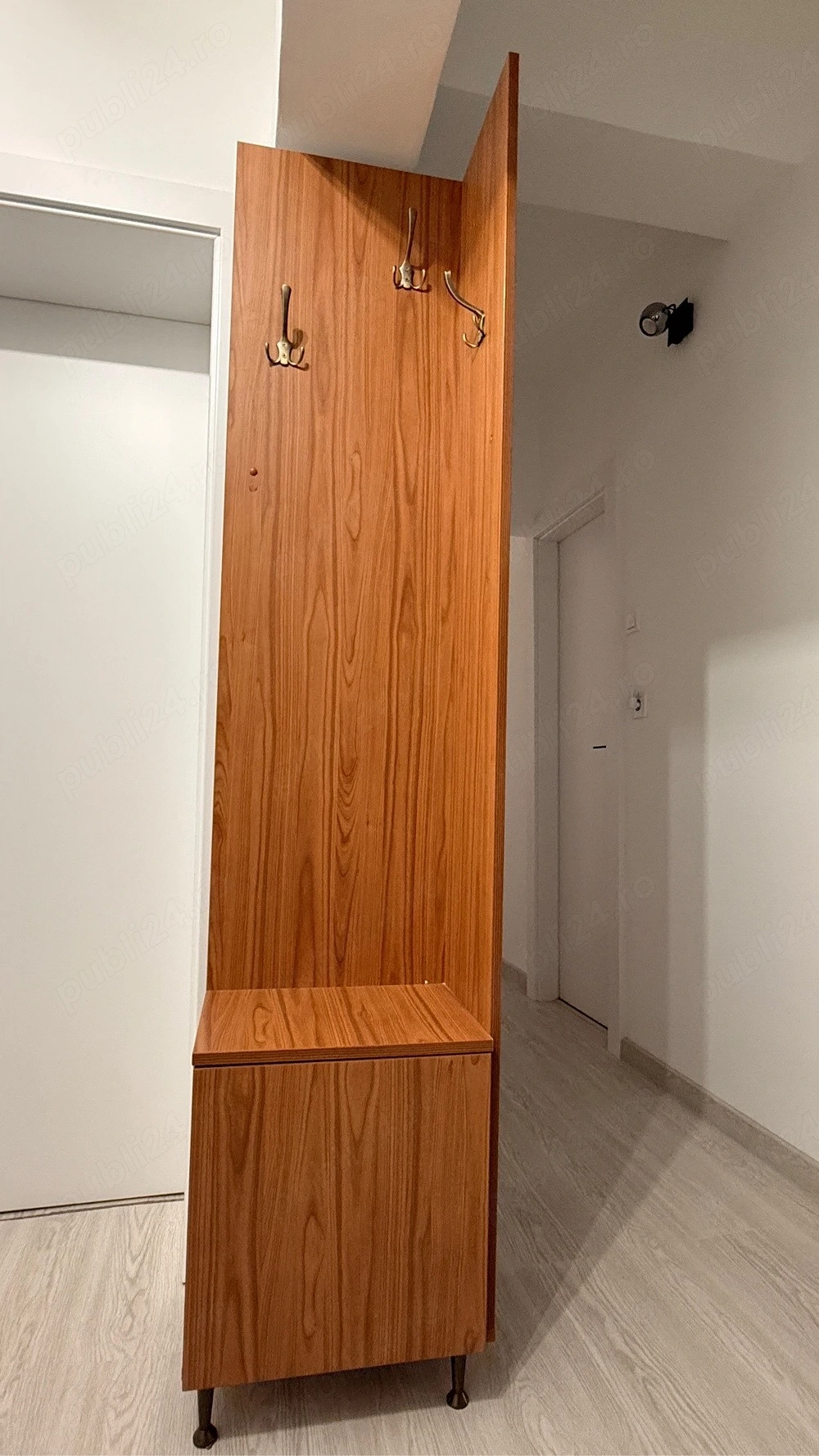 mobila cuier dulap din pal