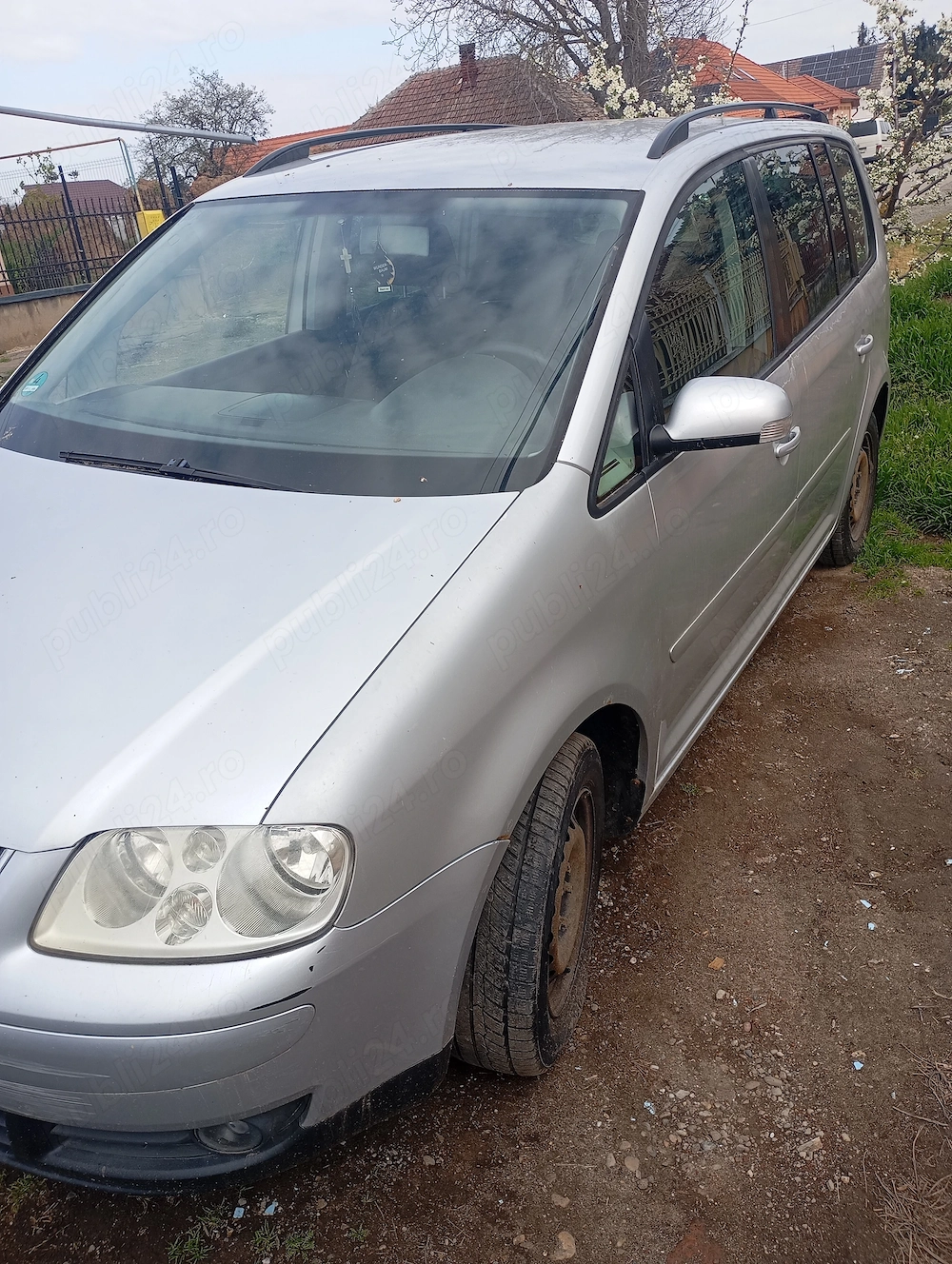 Dezmembrez sau vând WV Touran t1 2.0 140cp