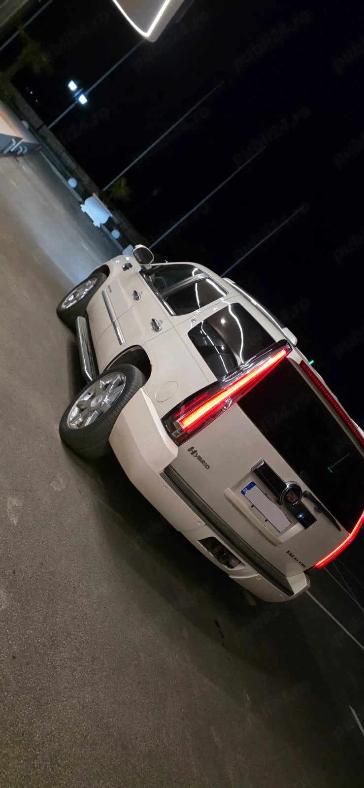 Cadillac Escalade 4x4 6.0 Hybrid + GPL Trapă 