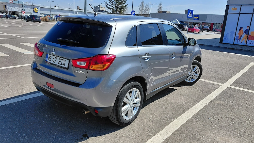 Mitsubishi asx  benzina 