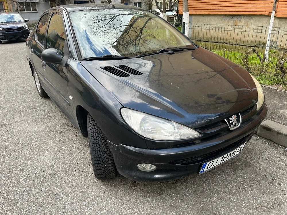 peugeot 206 sedan 70000km