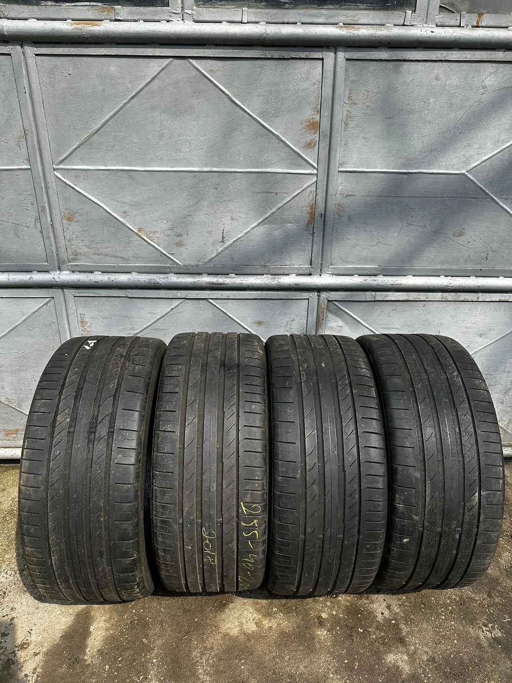 Anvelope Continental 255/40/R20 