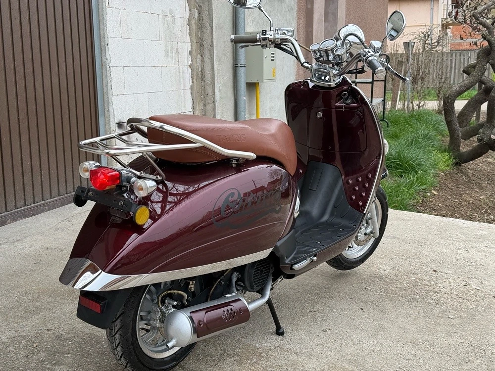 Tauris Cubana 125  categoria B