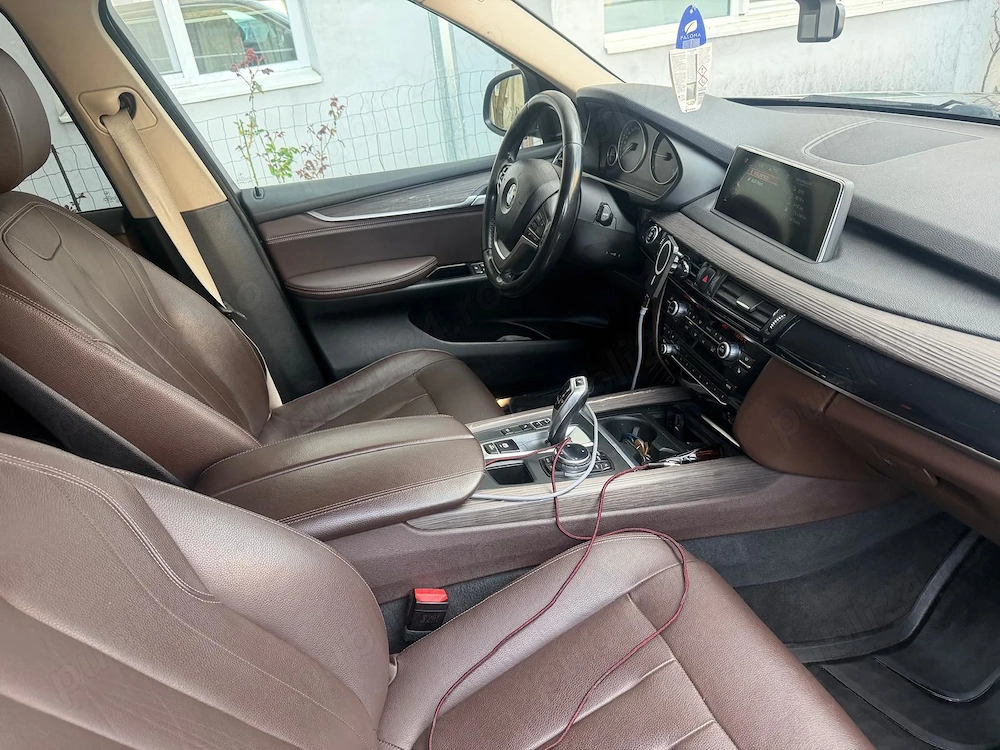 BMW X5 xDrive25d (F15) 2014