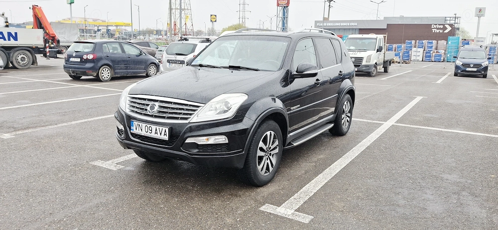 SUV Diesel 2.0 Rexton Euro5   Mașină Mare Familie   Offroad   Tracțiune 4x4 Hi Low 2x4