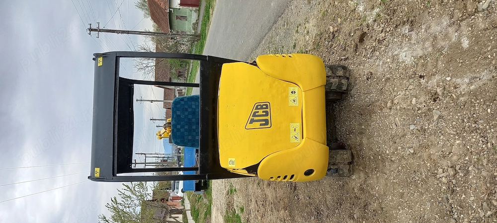Miniexcavator jcb 8015 