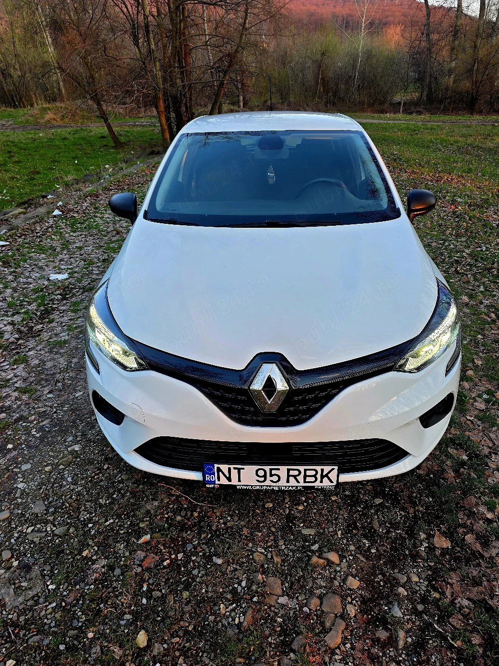 Vând Renault Clio, an fabricație 2019, echipat cu motor 1.5 dCi de 86
