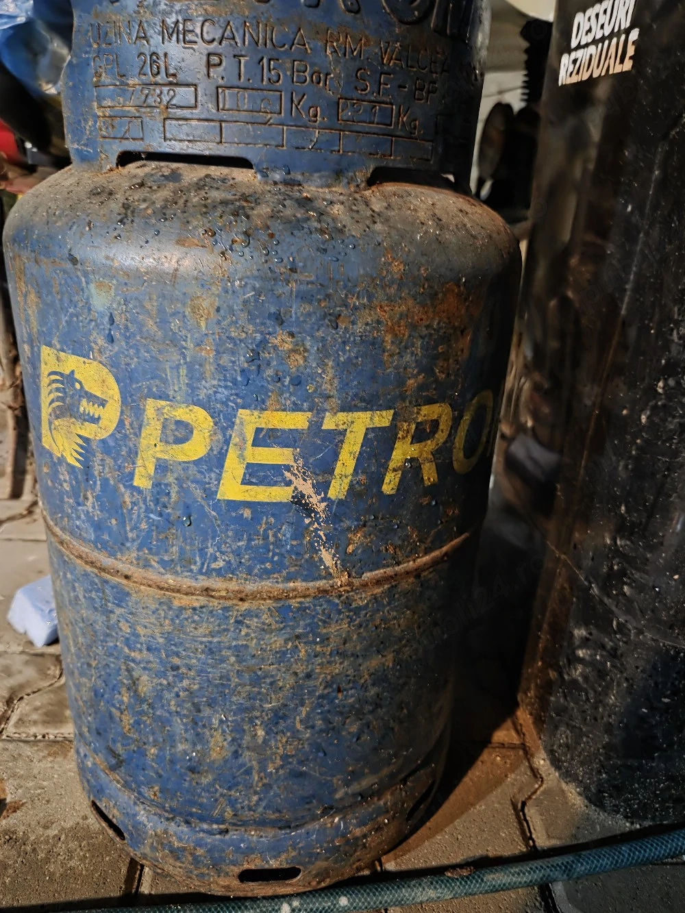 vand butelie gaz cu guler