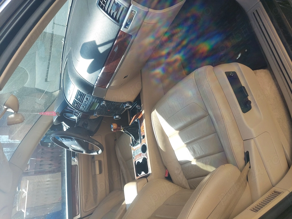 Vând tuareg 2.2 din 2009