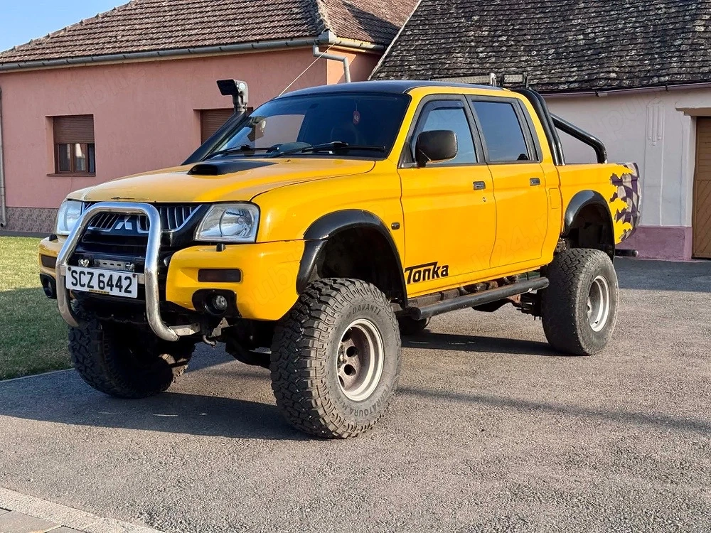 Vand Mitsubishi L200 MONSTER TRUCK An 2003  Full Kit de înălțare pentru off road Snorkel Bull Bar
