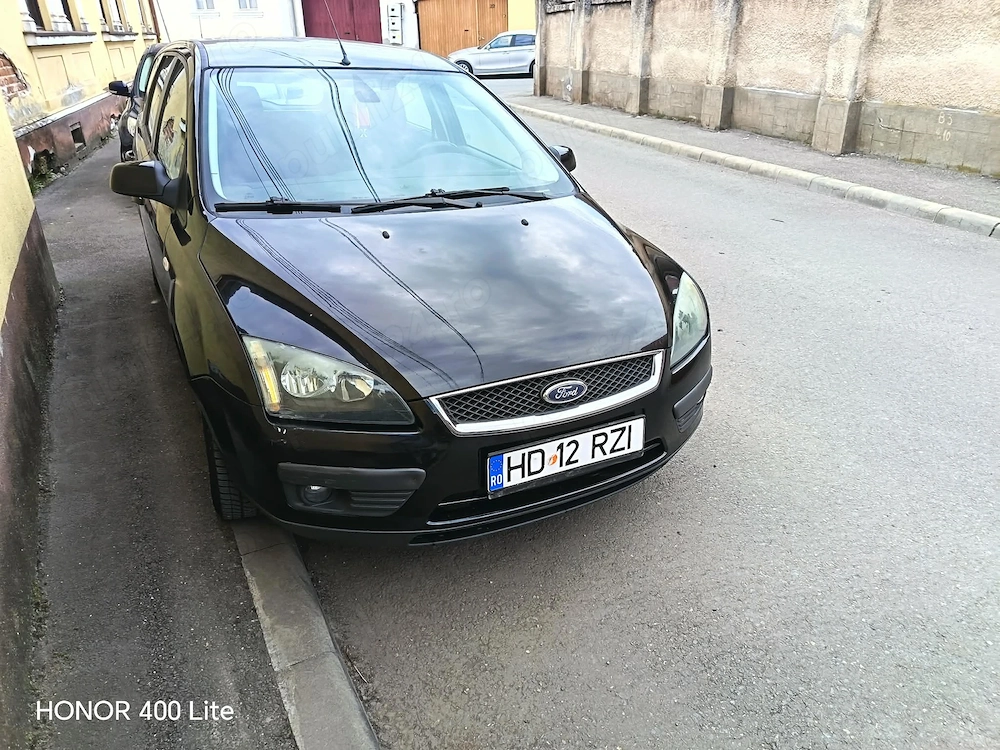 Ford focus 1.6 benzina