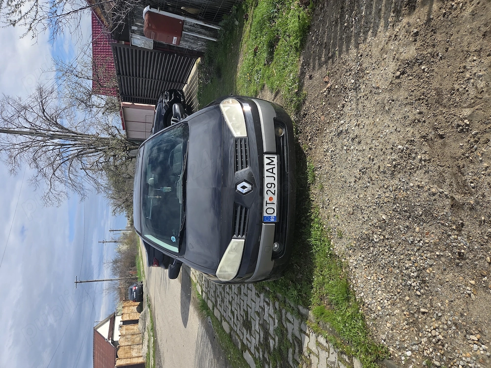 Renault megane 2 1.6 hatchback 