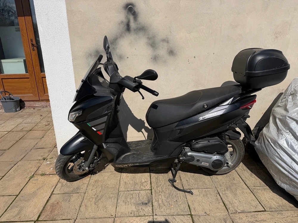 Aprilia 50 cm