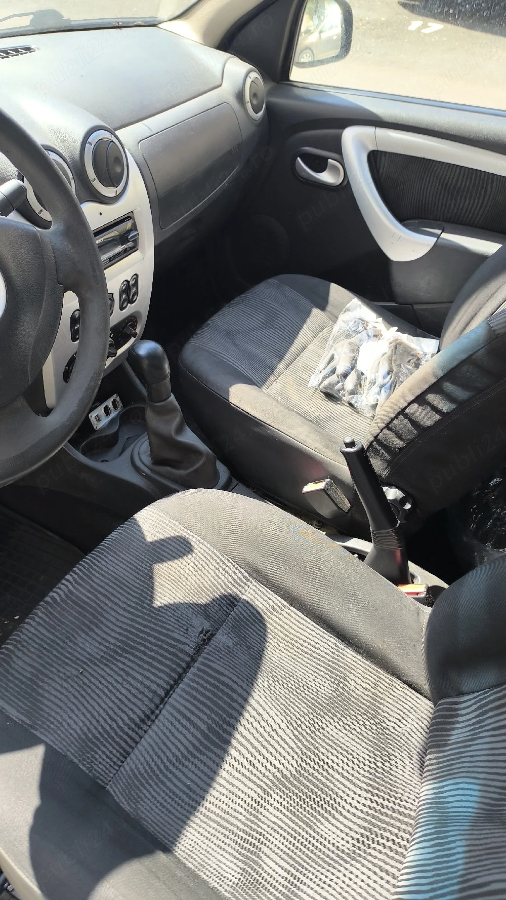 Vand Dacia logan laureate