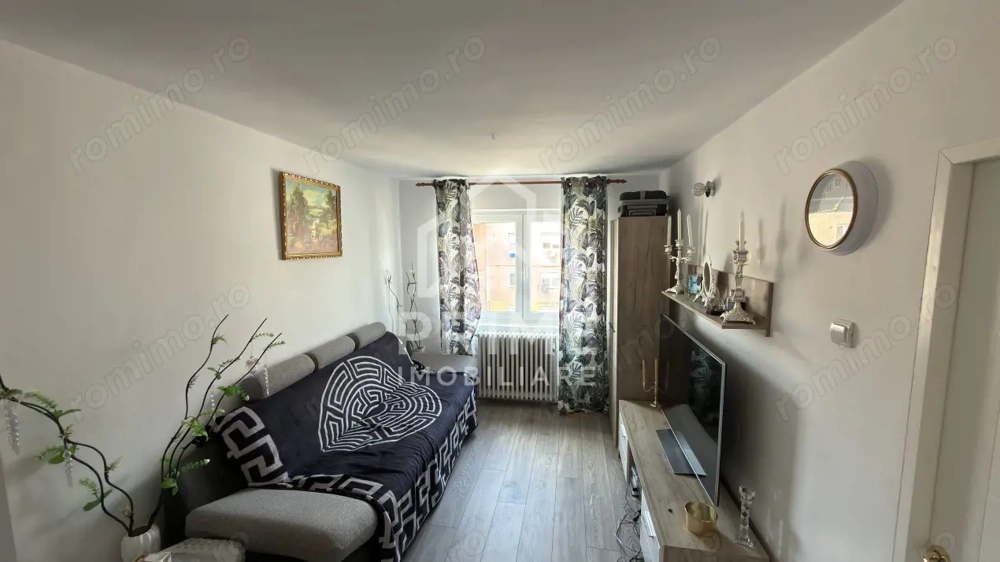 Apartament 3 camere | 42 mp | Blaj | zona Centrala