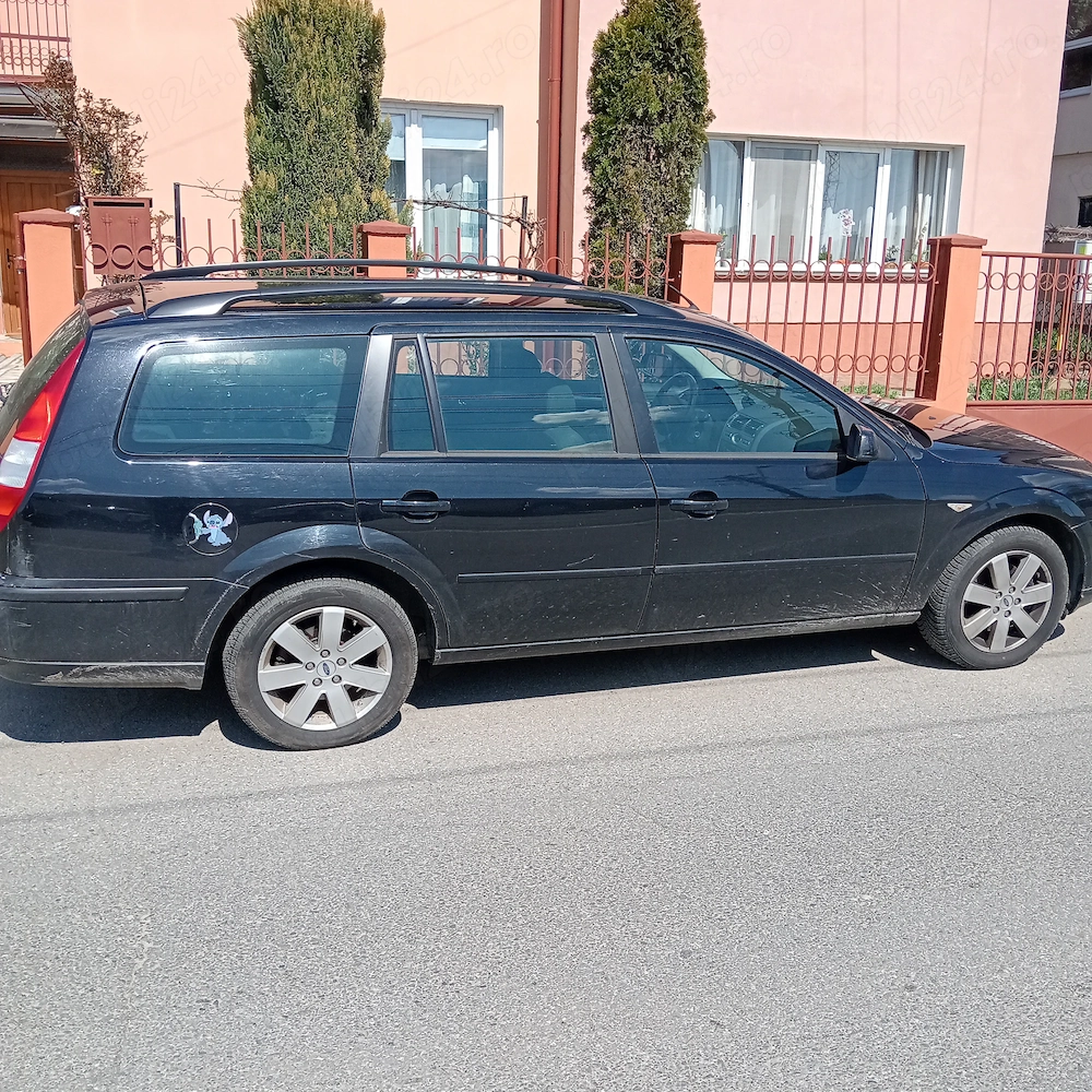 Vând Ford Mondeo benzină 1;8 2006