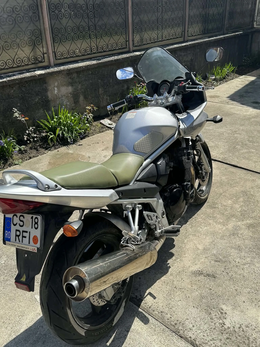Vând Suzuki Bandit 650(GSF650S)