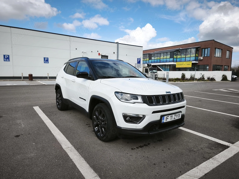 Jeep Compass 1.3T4 4Xe AT6 PHEV, S, 240CP 