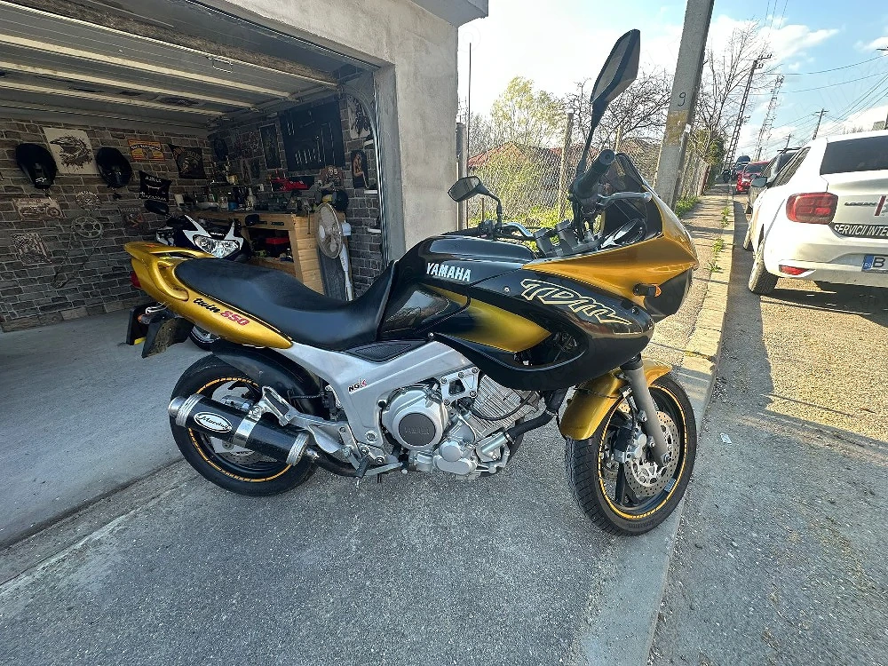 Yamaha tdm 850twin