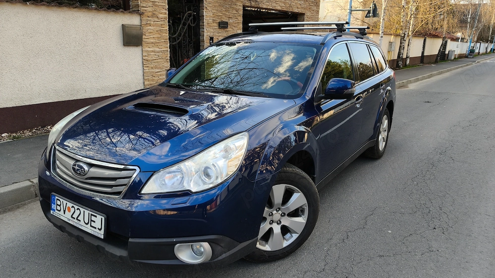Subaru Outback 2.0 Boxer Diesel, 4x4   Piele, Navigație CarPlay, Bare Thule