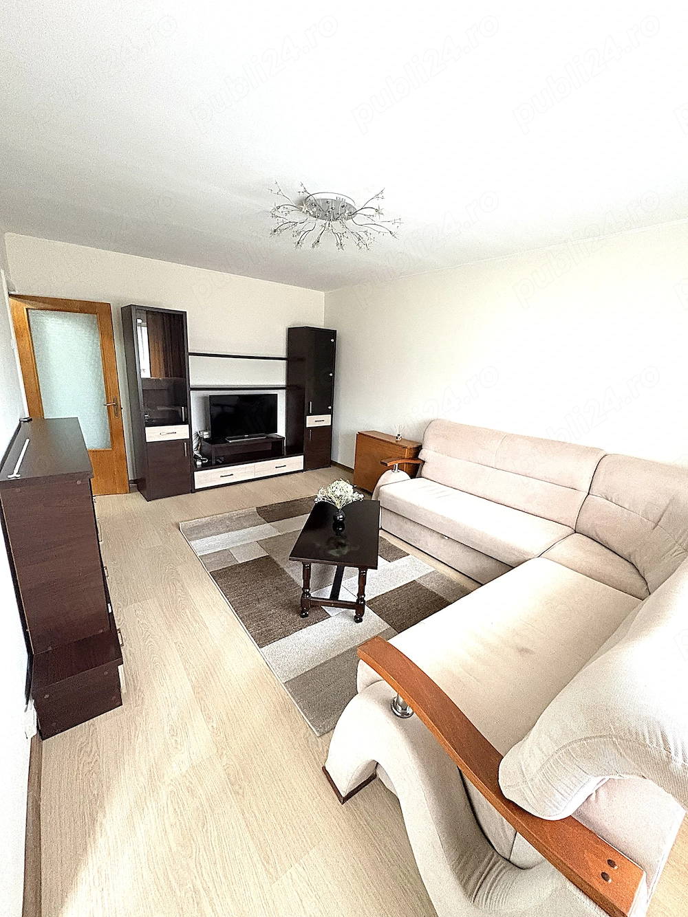 Apartament 2 camere de inchiriat Timpuri Noi, 430 EUR, 10 minute metrou, mobilat, parcare optionala