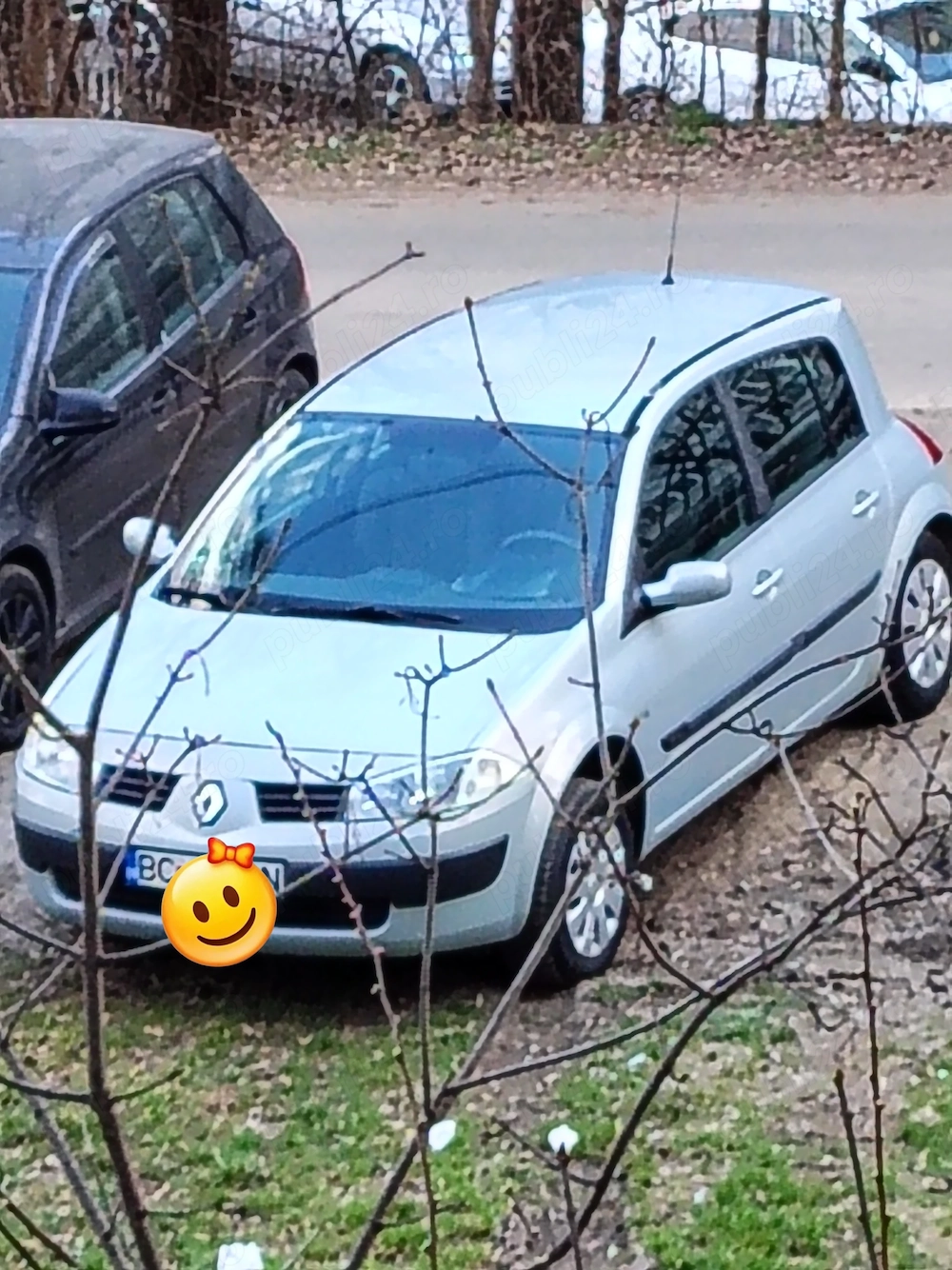 Vând Renault Megane 2, 1.6 benzina, hatchback, gri vopsea originala, 2004