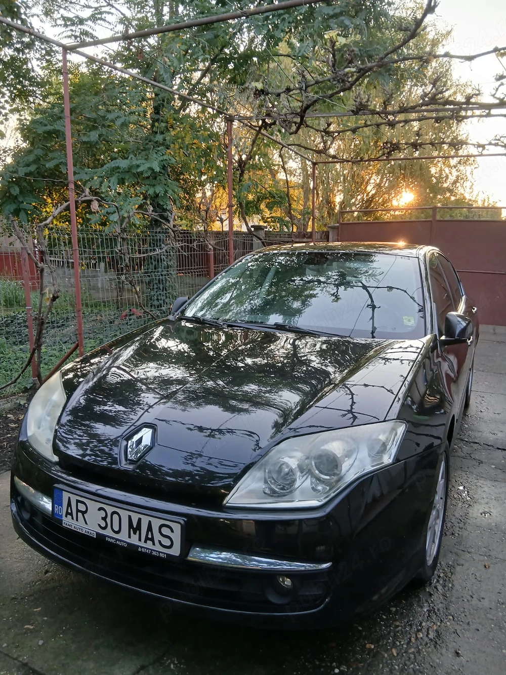 Vând Renault laguna