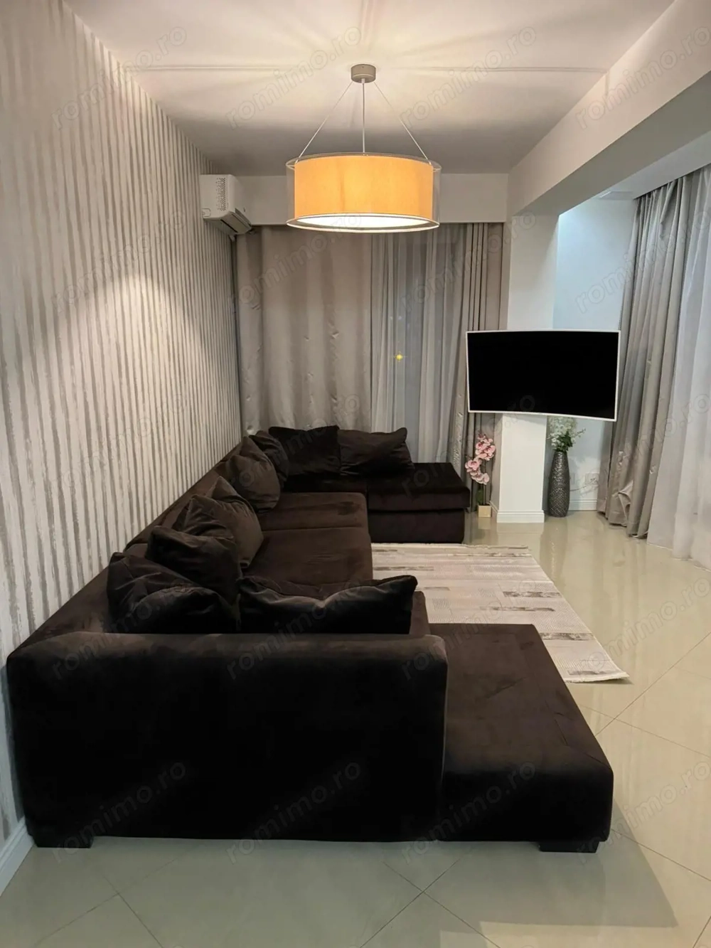 Apartament premium cu 2 camere, ultracentral, cu terasa- Prima Sucevei