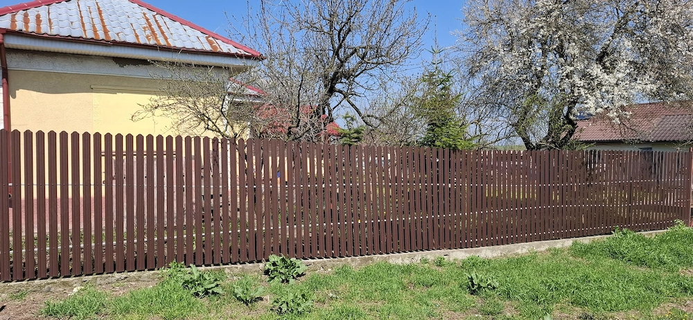 Casa Ciocarlia 100 mp + 1600 mp curte