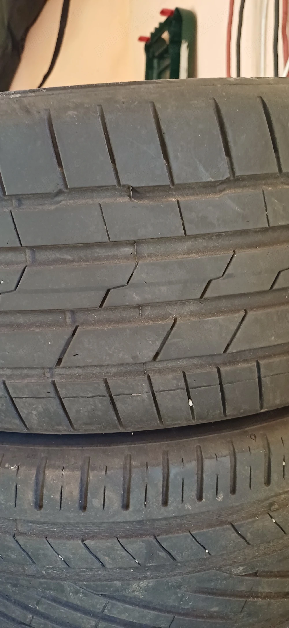 Vand caucucuri 225x45R19